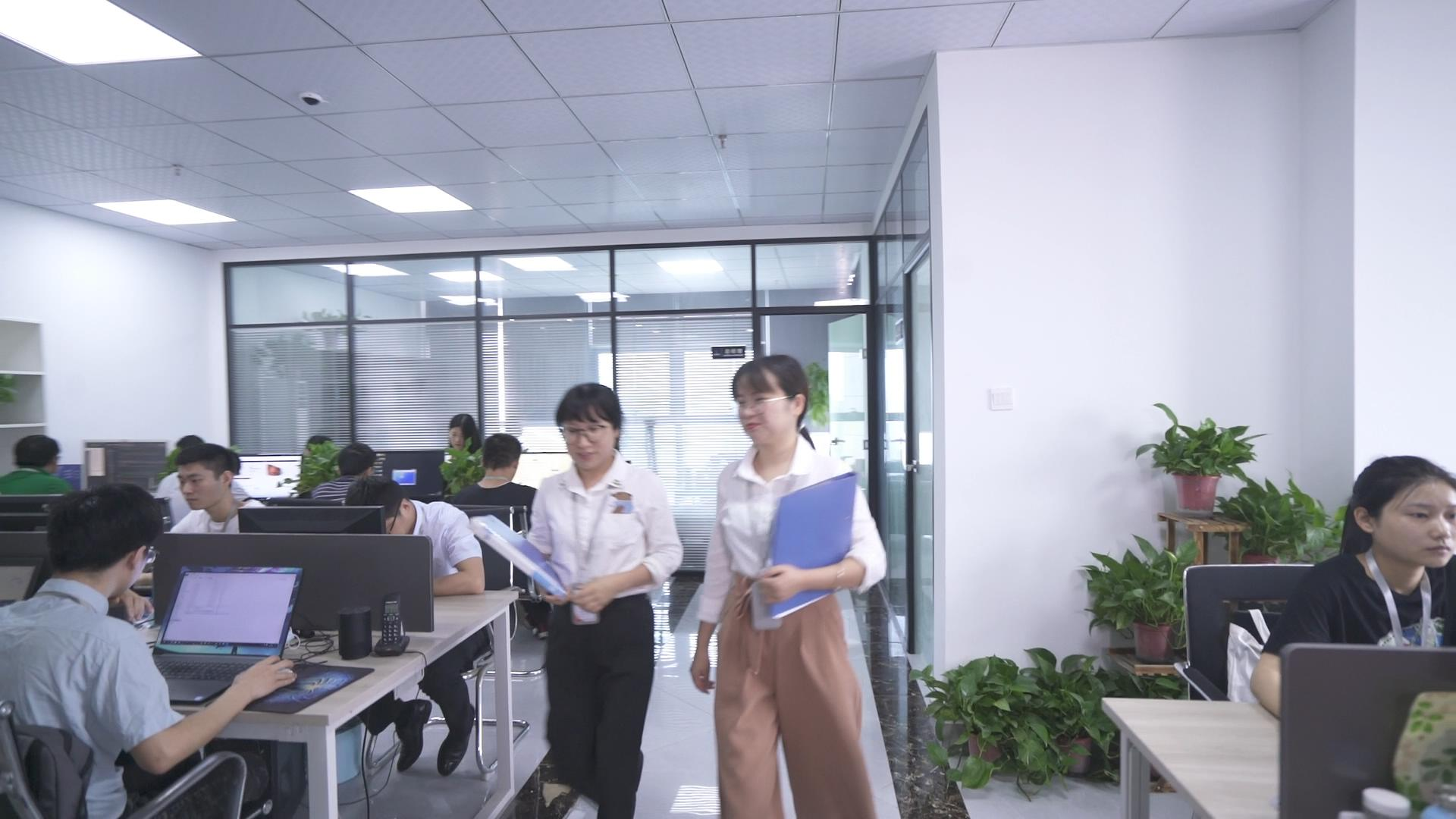 瓦力游戏：18 年深耕，让企业数字化转型少走弯路