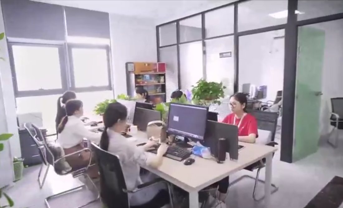 瓦力游戏网站制作价格差距为什么这么大？5000元与3万元纯定制网站差别在哪？